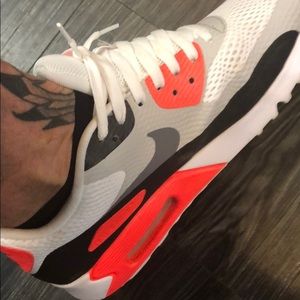 Meet your Posher, Aaron